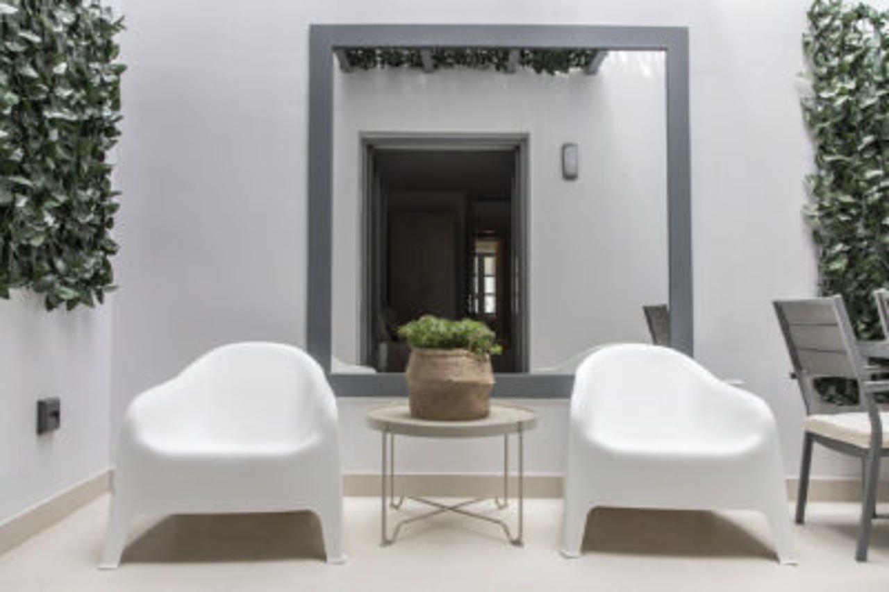 Gallery Suites & Residences Piraeus Exterior photo