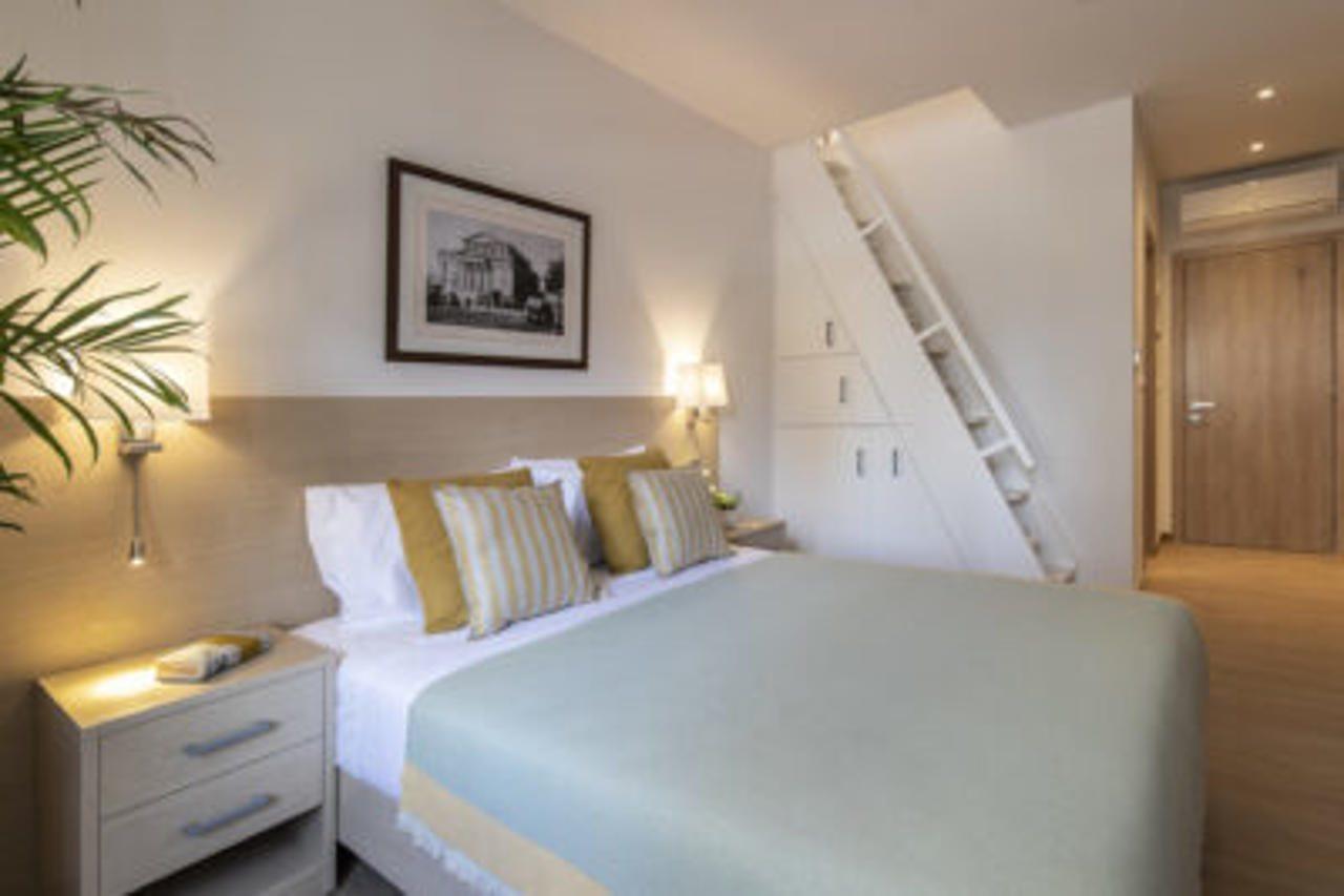 Gallery Suites & Residences Piraeus Exterior photo