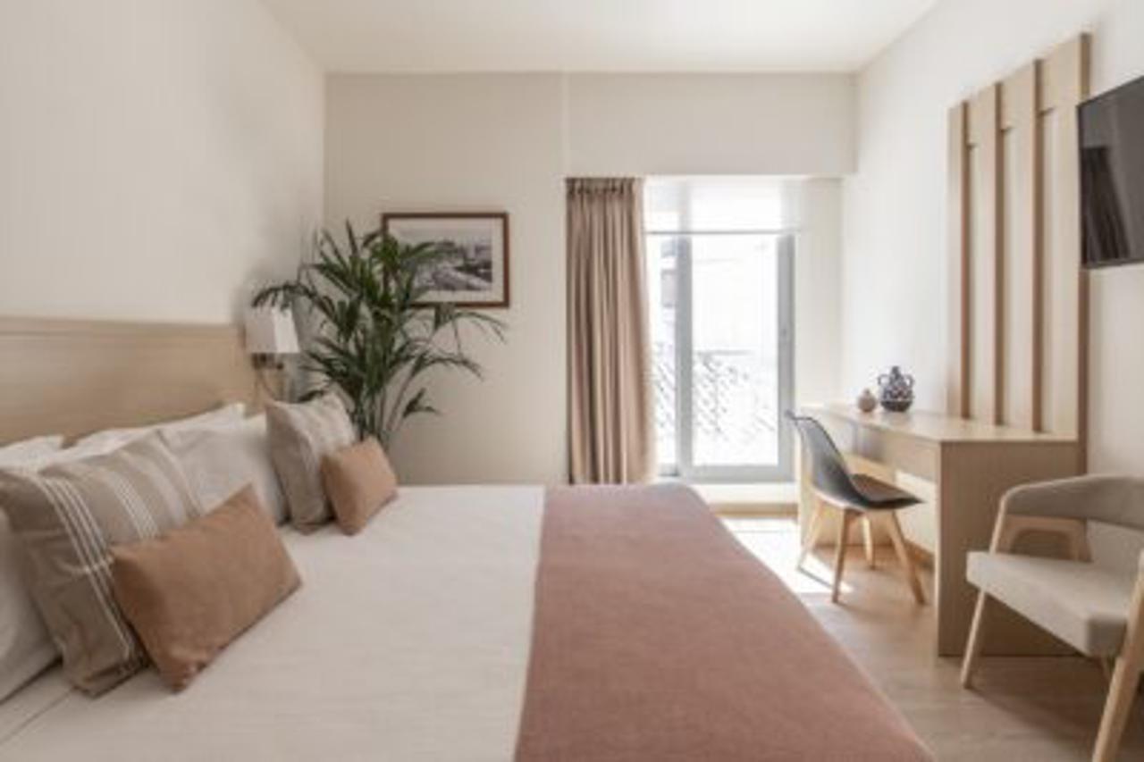 Gallery Suites & Residences Piraeus Exterior photo
